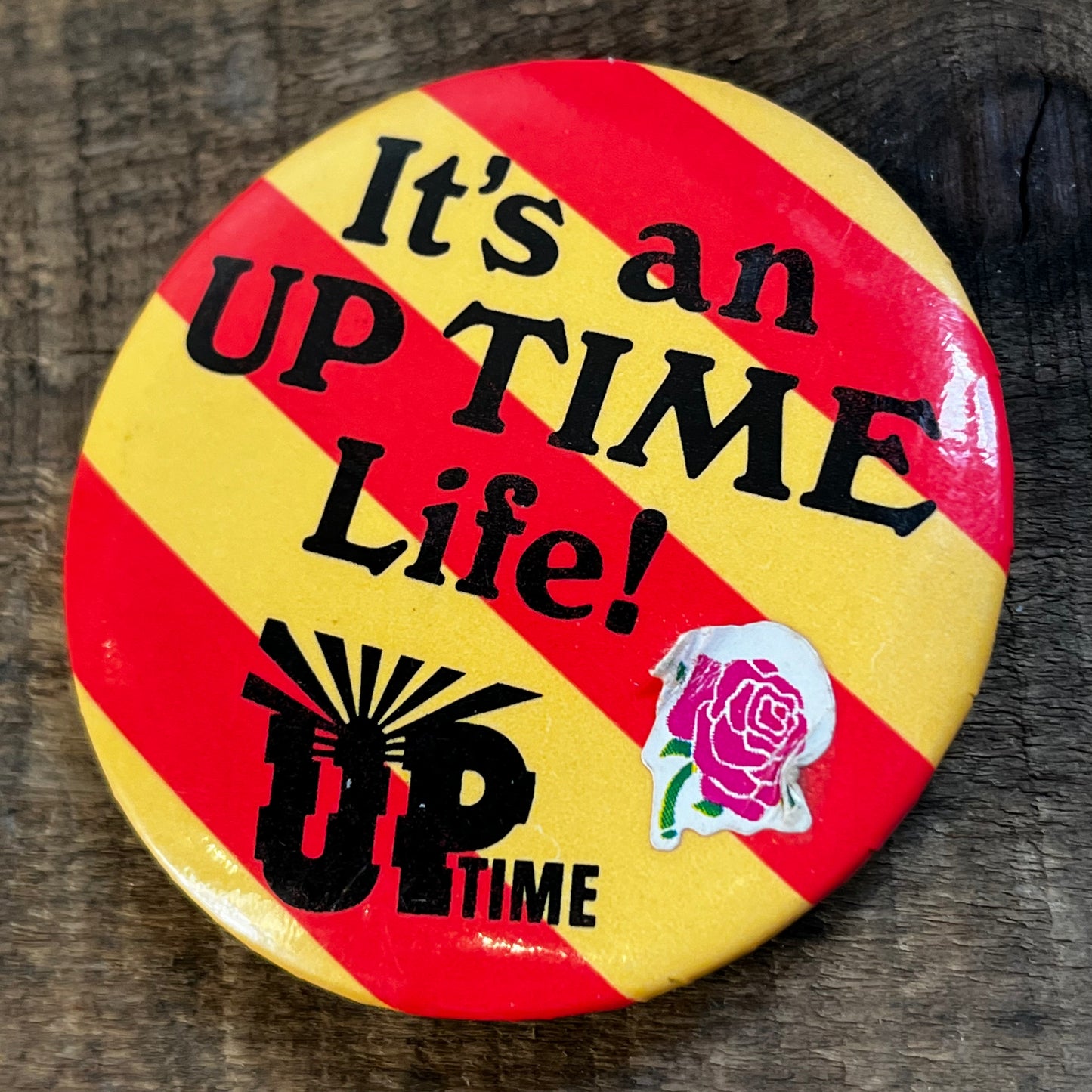 【USA vintage】It’s an UP TIME life! 缶バッジ