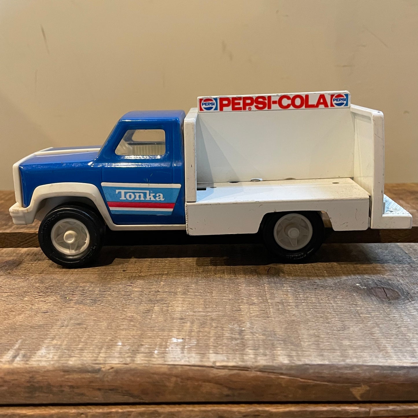【USA vintage】 TONKA ×PEPCI-COLA トラック ミニカー