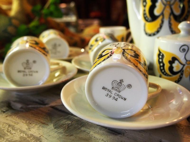 【 USA vintage】ROYAL CROWNビンテージティーセット 蝶々