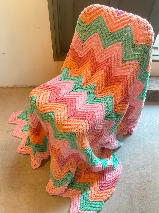 【1970s USA vintage】グラニーブランケット マルチカバー ギザギザ パステルカラー