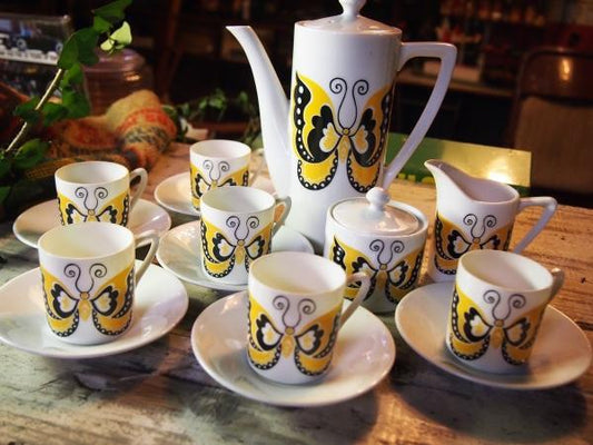 【 USA vintage】ROYAL CROWNビンテージティーセット 蝶々