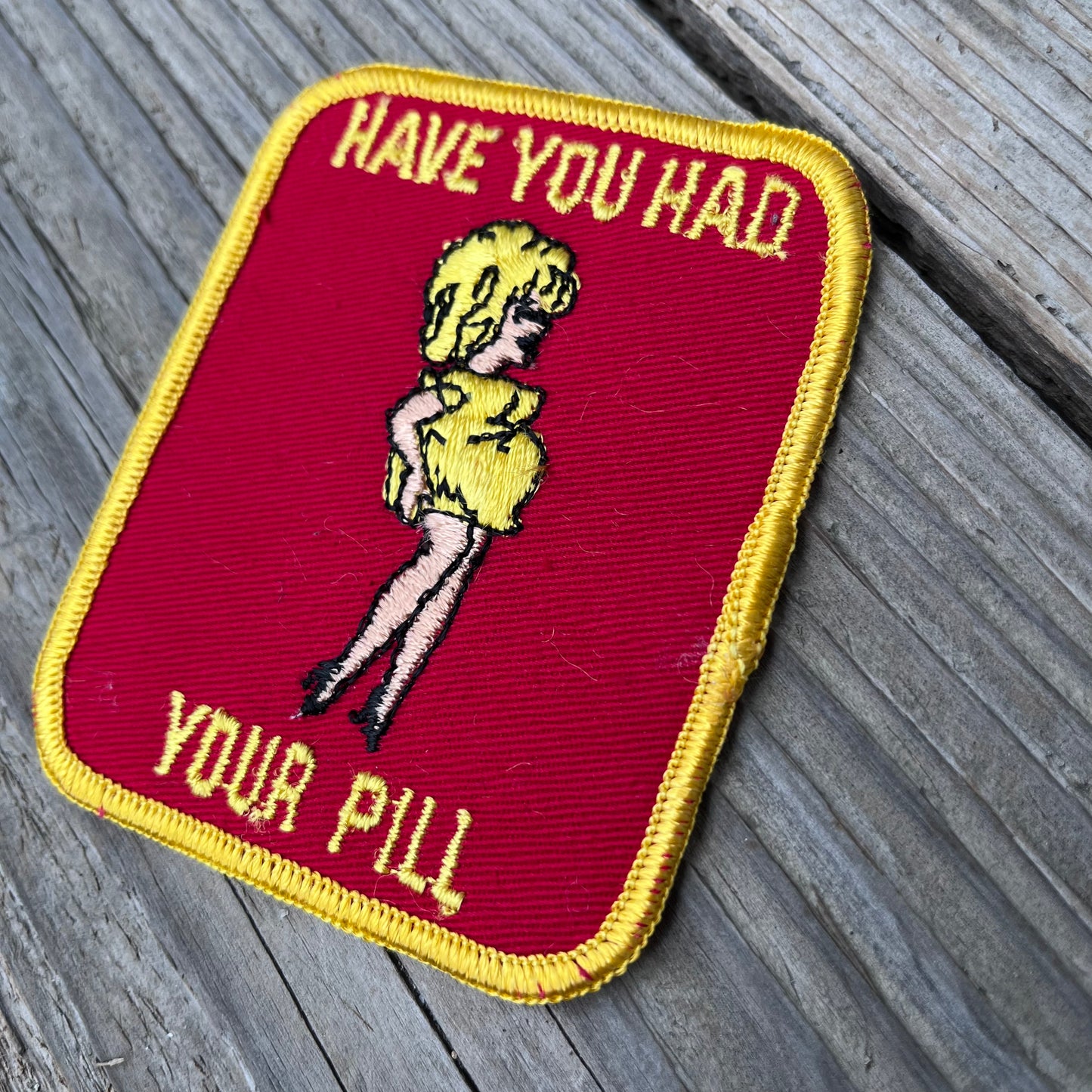 【USA vintage】ワッペン Have you had your pill