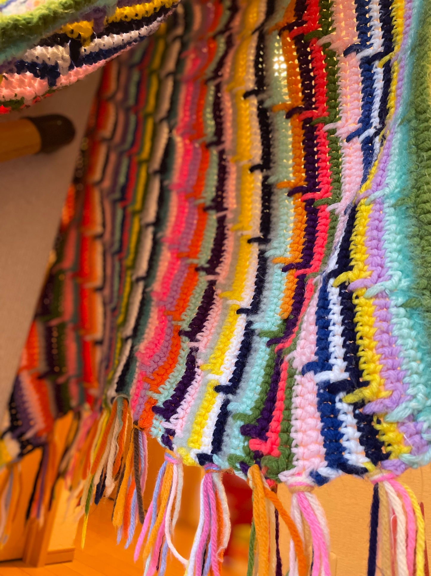 【USA vintage】グラニーブランケット レインボーカラー フリンジつき