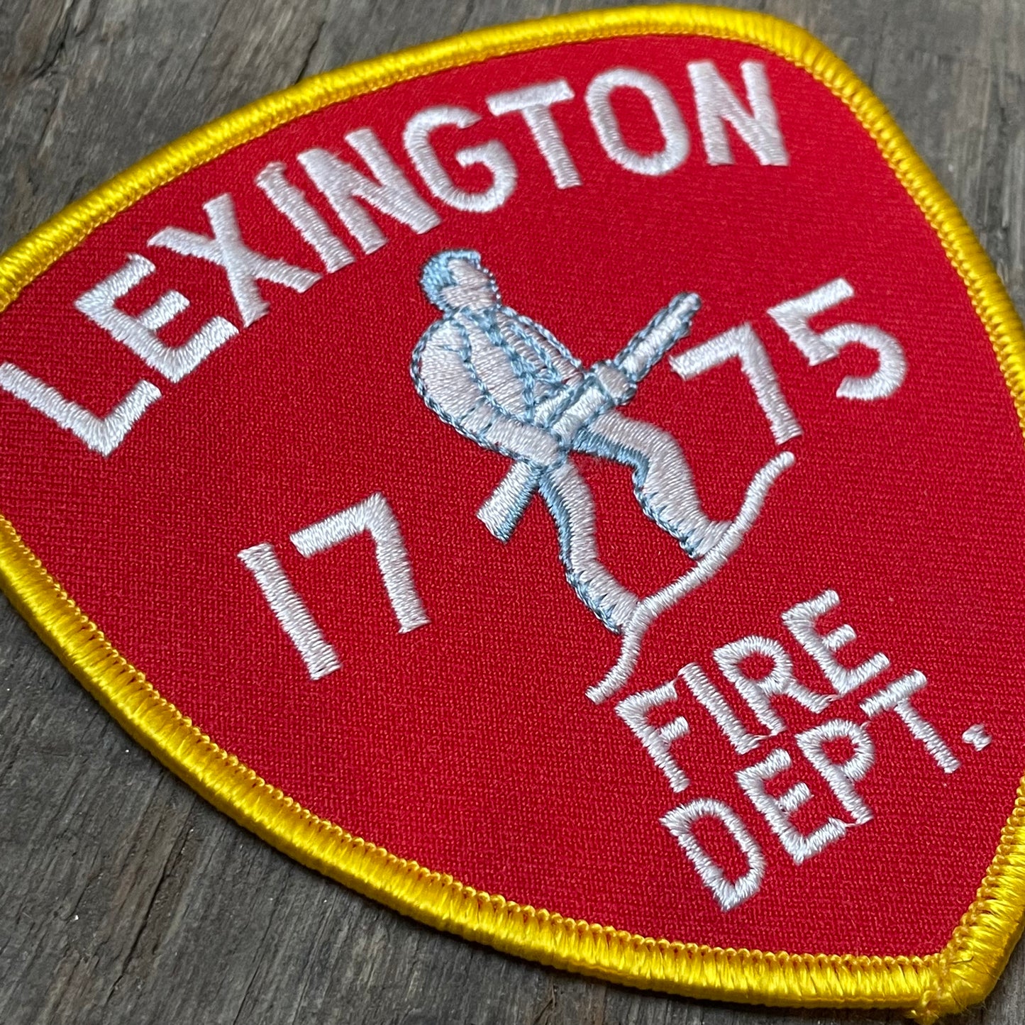 【USA vintage】ワッペン LEXINGTON FIRE DEPT. レキシントン消防署