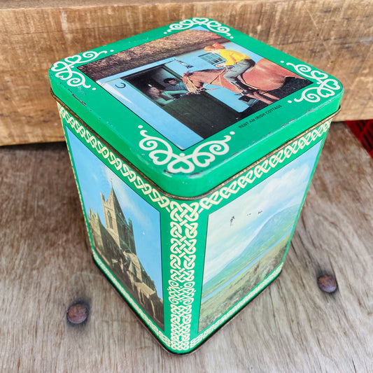 【U.K. vintage】TIN缶 乗馬 景色