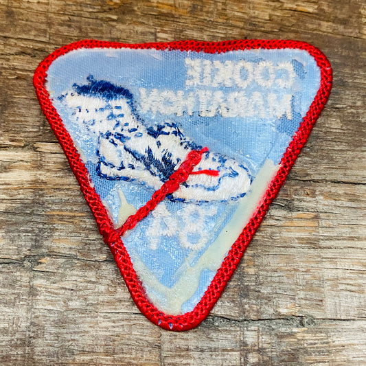 【1984 USA vintage】ワッペン 三角 スニーカー