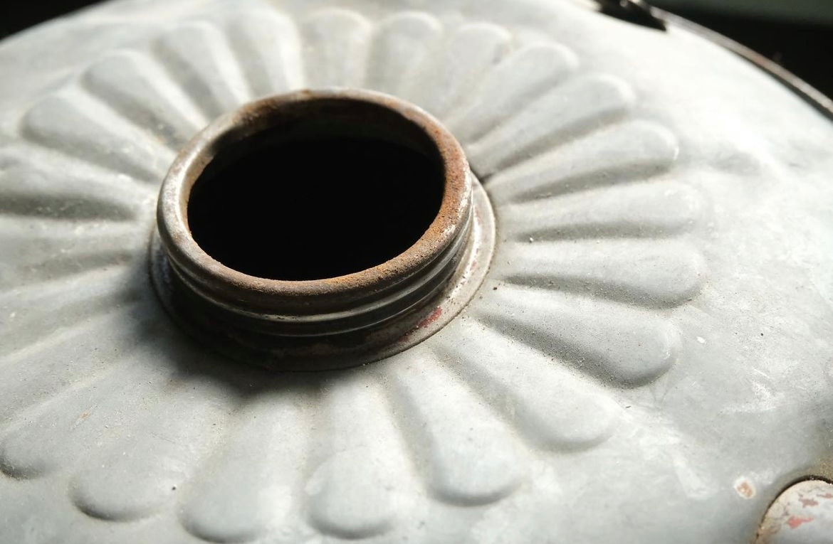 【USA vintage】携行缶 3 gallons portable fuel can