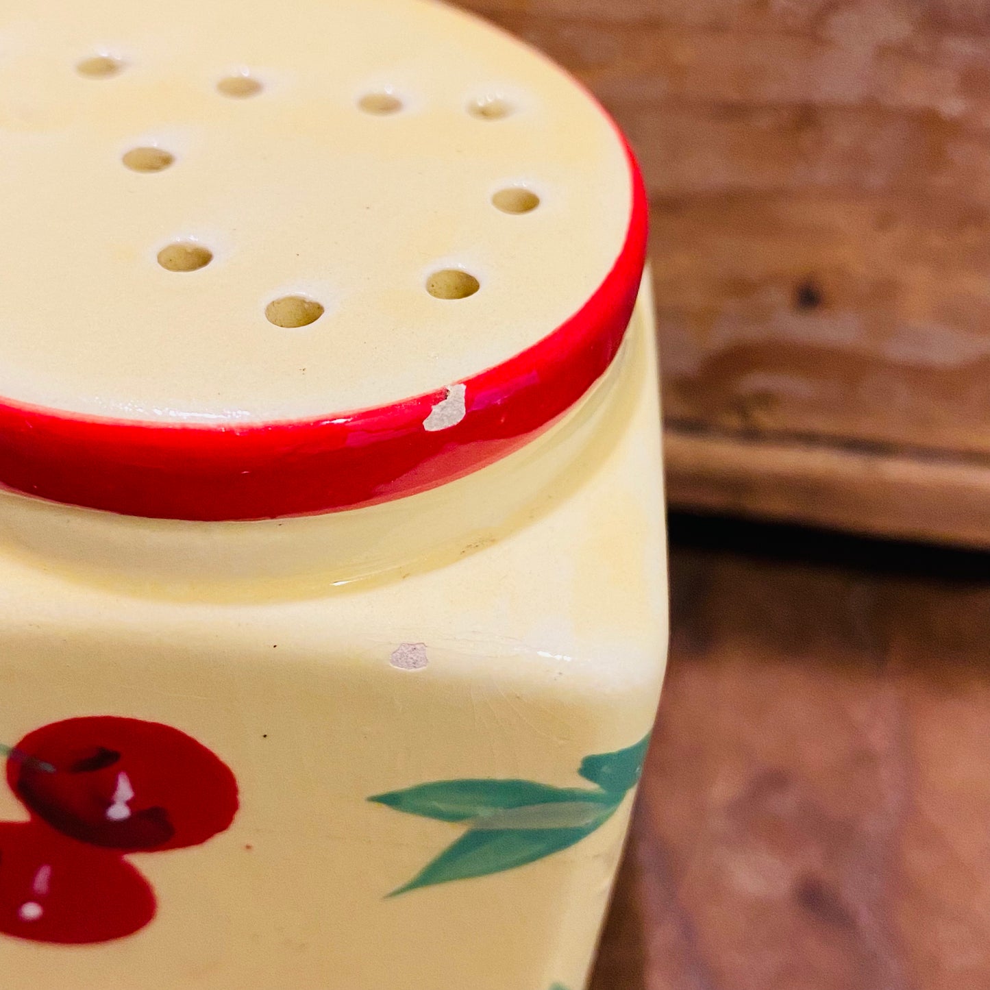 【vintage】チェリー さくらんぼ ソルトアンドペッパー