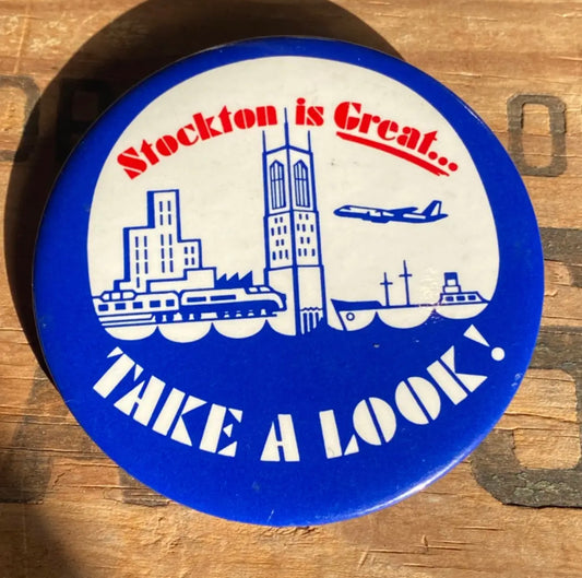 【vintage】缶バッジ レトロ 青 Stockton is Great