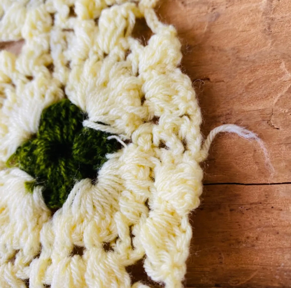 【1970s USA vintage】鍵あみ プランツラグ 敷物 スクエア