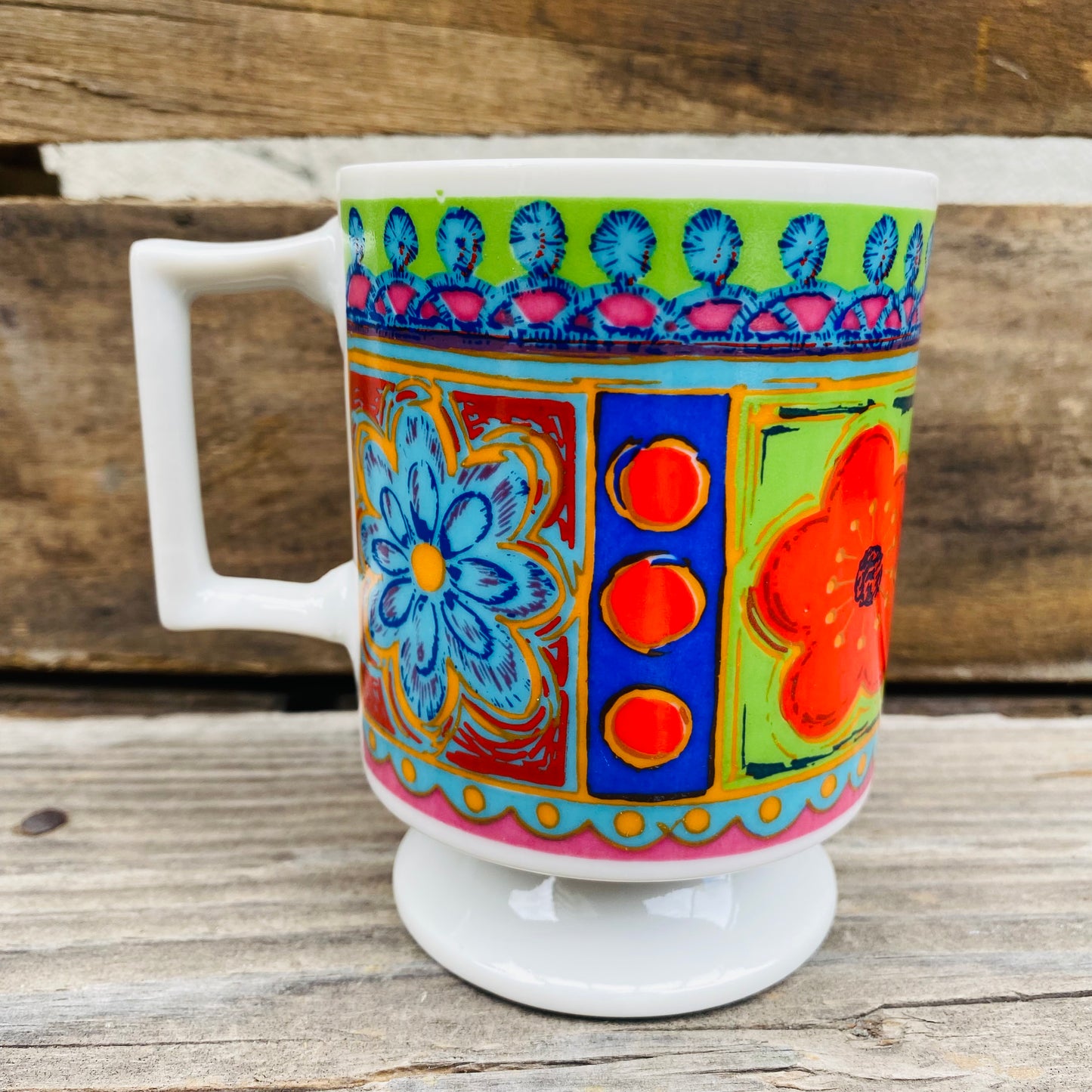 【JPN vintage】花柄 レトロ 足つき マグカップ 花×ドット