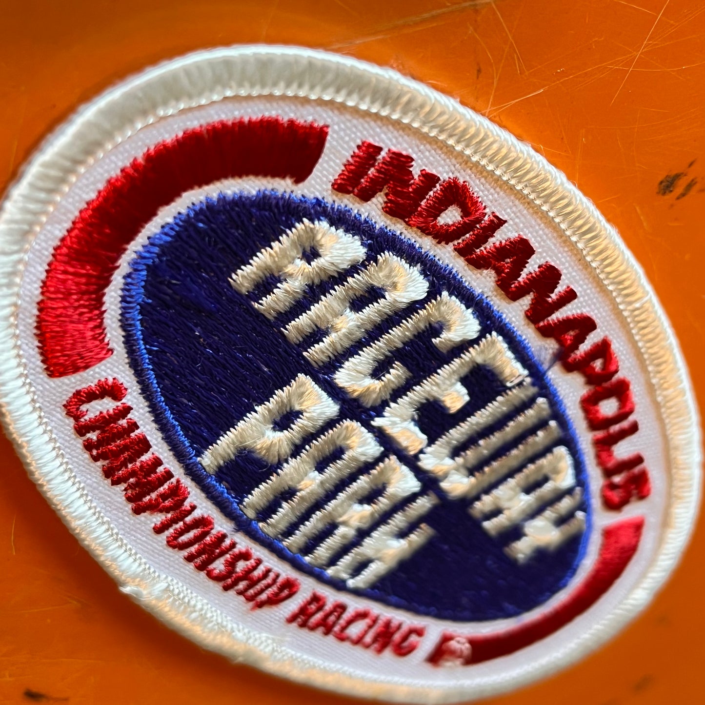 【USA vintage】Lucas Oil Indianapolis Raceway Park ルーカスオイル インディアナポリス レースウェイ パーク ワッペン