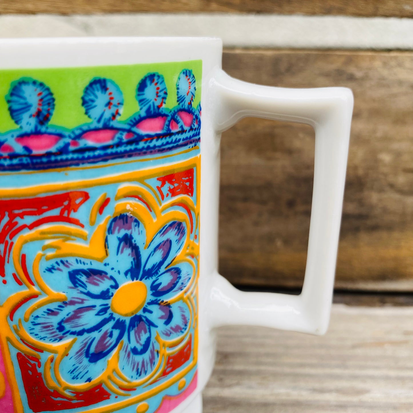 【JPN vintage】花柄 レトロ 足つき マグカップ 花×ドット