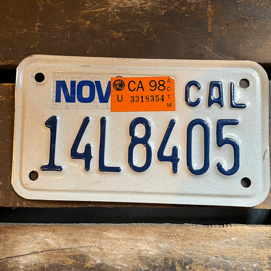 【USA vintage】モーターサイクルナンバープレート CAL 14L8405