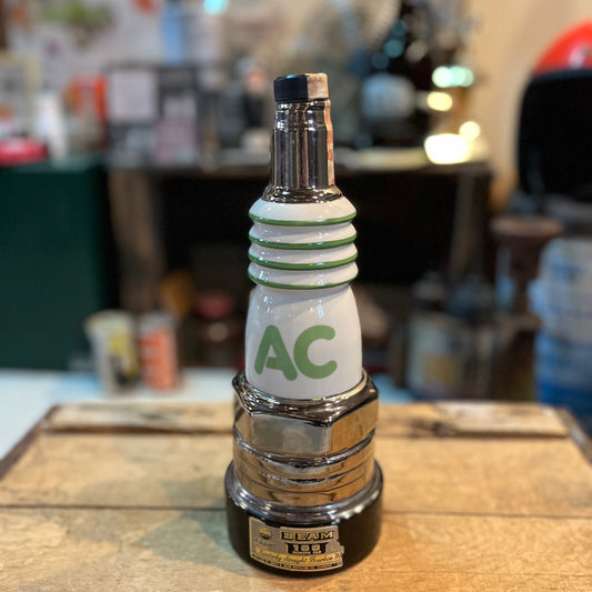 【USA vintage】 1977s Jim Beam AC Delco Decanter Bottle