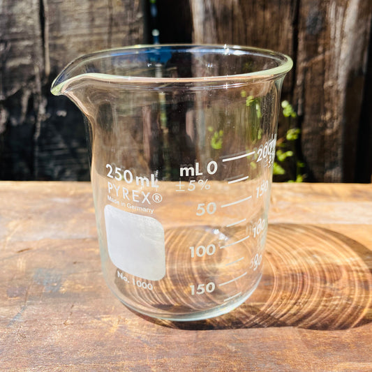 【vintage】PYREX ビーカー 250ml Germany