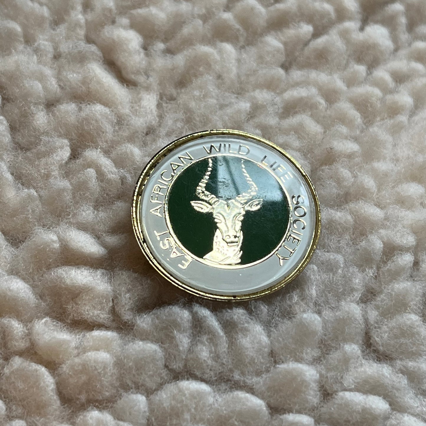 【USA vintage】EAST AFRICAN WILD LIFE SOCIETY ピンバッジ