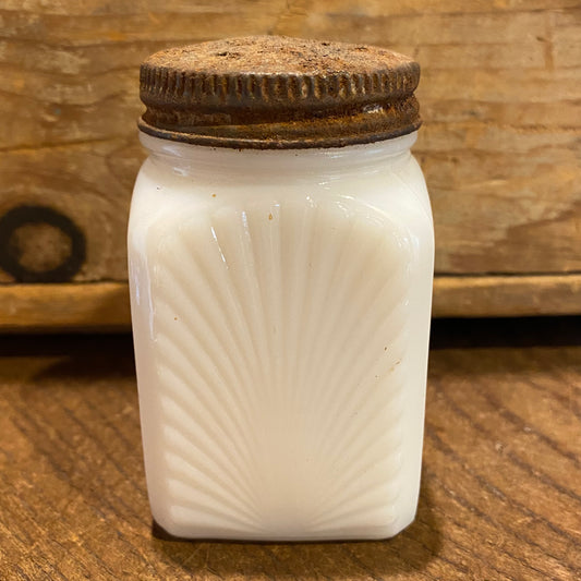 【vintage】ミルクガラス ソルトアンドペッパー