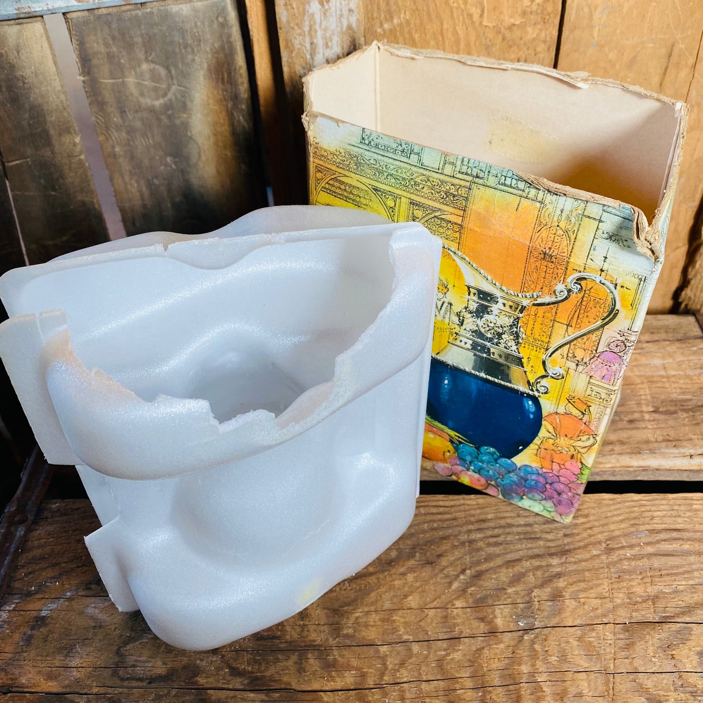 【1970s USA vintage】AVON MOON WIND 香水瓶