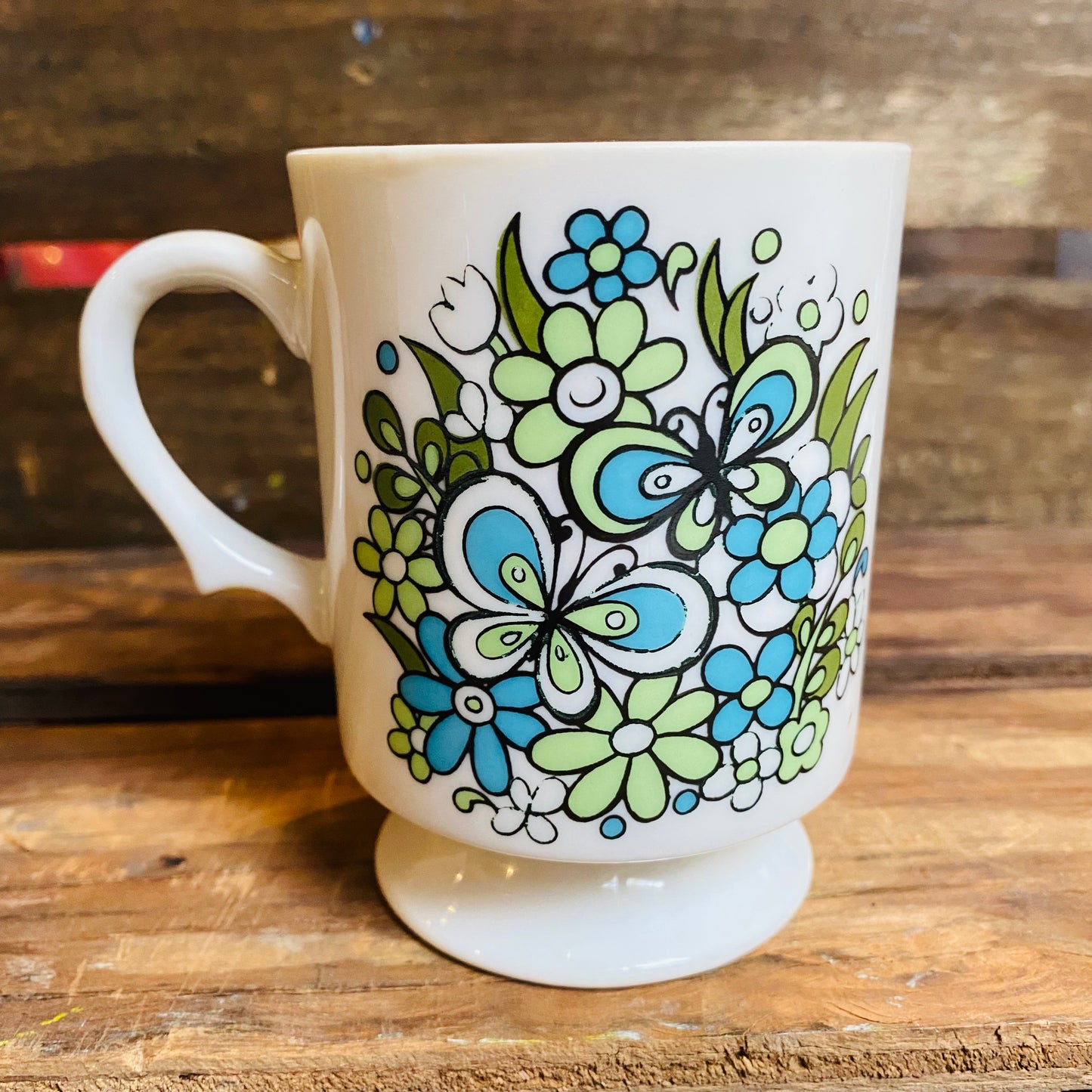 【1970s vintage】マグカップ 蝶と花 ブルー