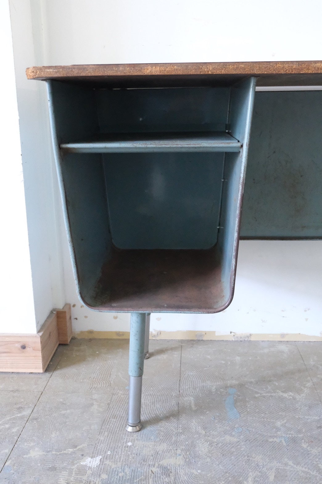【USA vintage】ビンテージデスク ブルー 作業台 片袖机 学習机