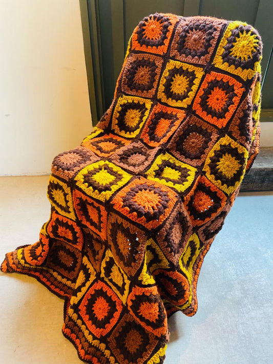 【1970s USA vintage】グラニーブランケット マルチカバー 鍵あみ