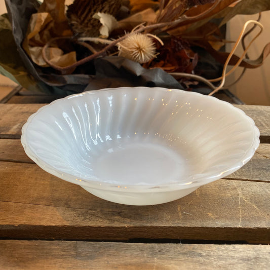 【1960s USA vintage】 FIRE KING ゴールドリム ボウル ③