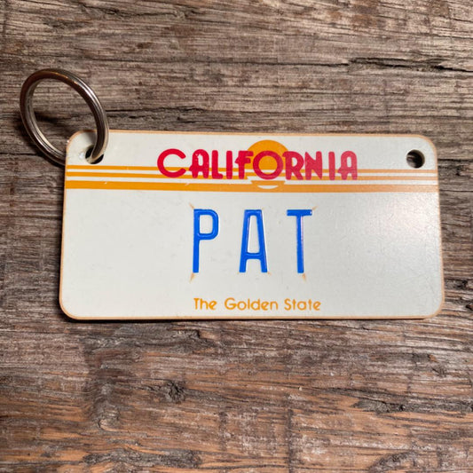 【1980s USA vintage】ネームプレート キーホルダー PAT