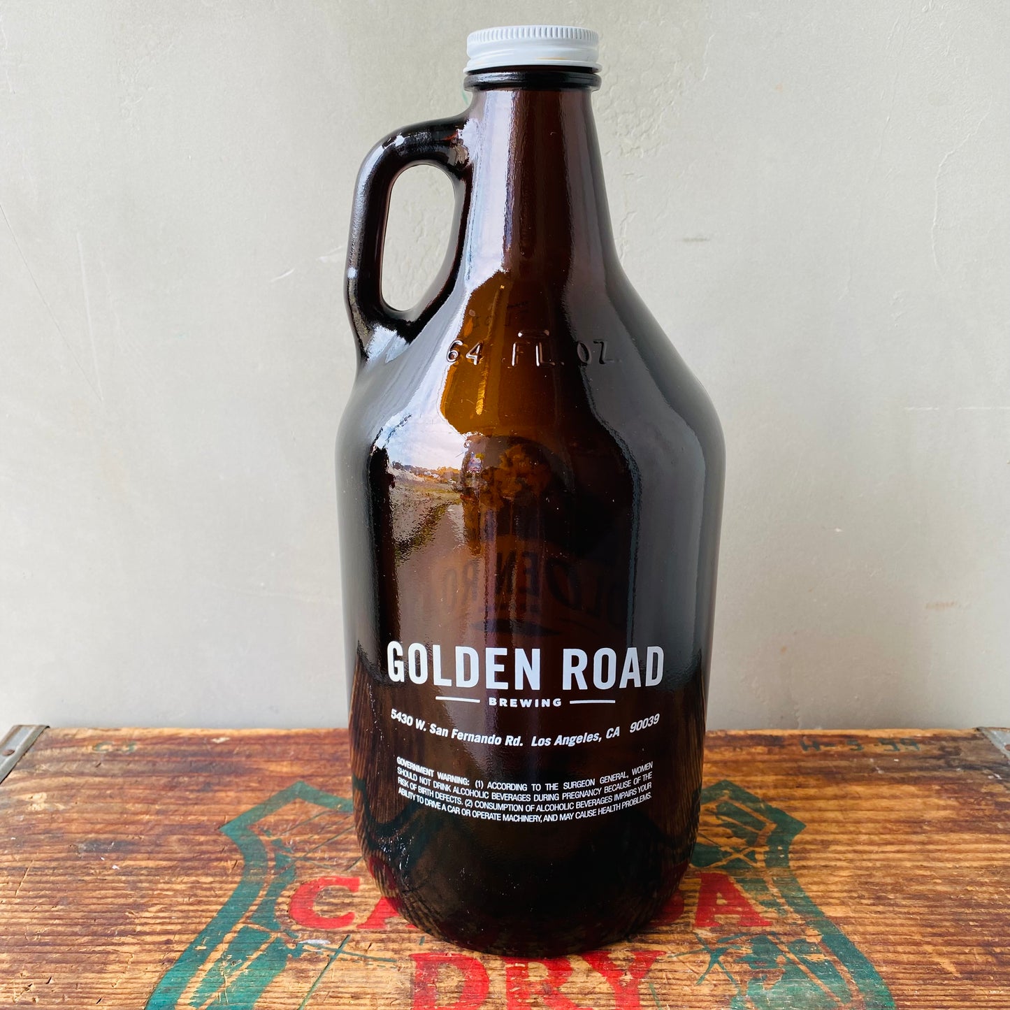 【USA vintage】GOLDEN ROAD BREWING 64oz beer jug