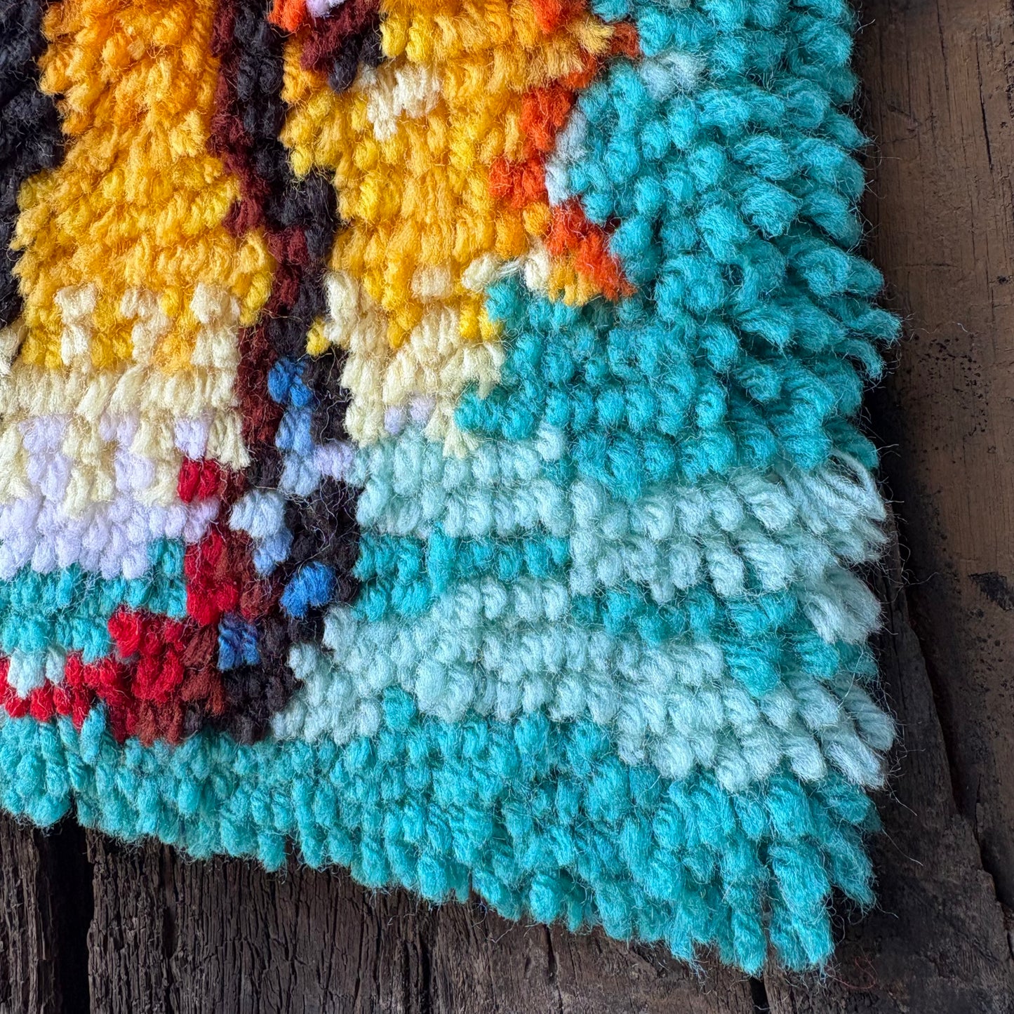 【USA vintage】Latch Hook Fish Handmade