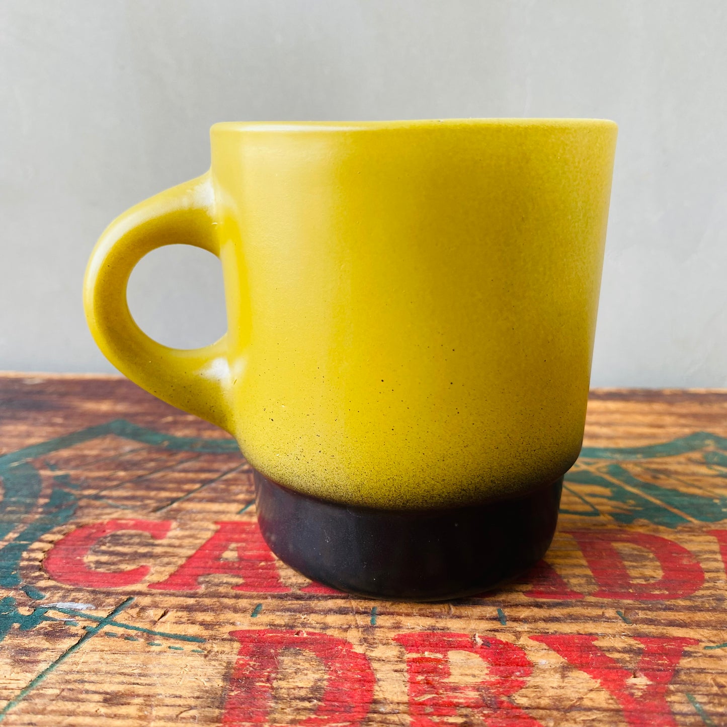 【1960s USA vintage】Fire-King mug Yellow×Black