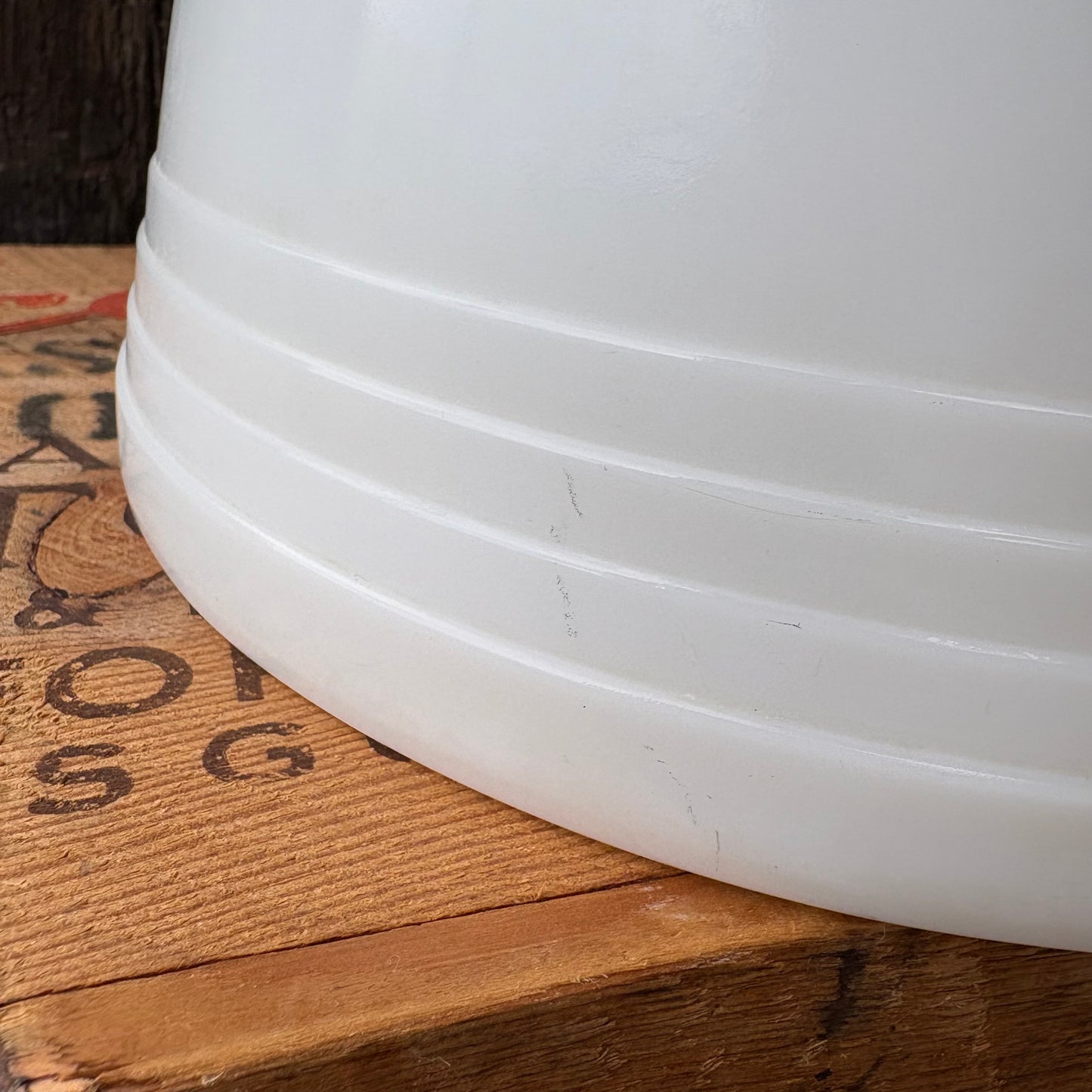 【1950s USA vintage】PYREX × HAMILTON BEACH Milk Glass Bowl