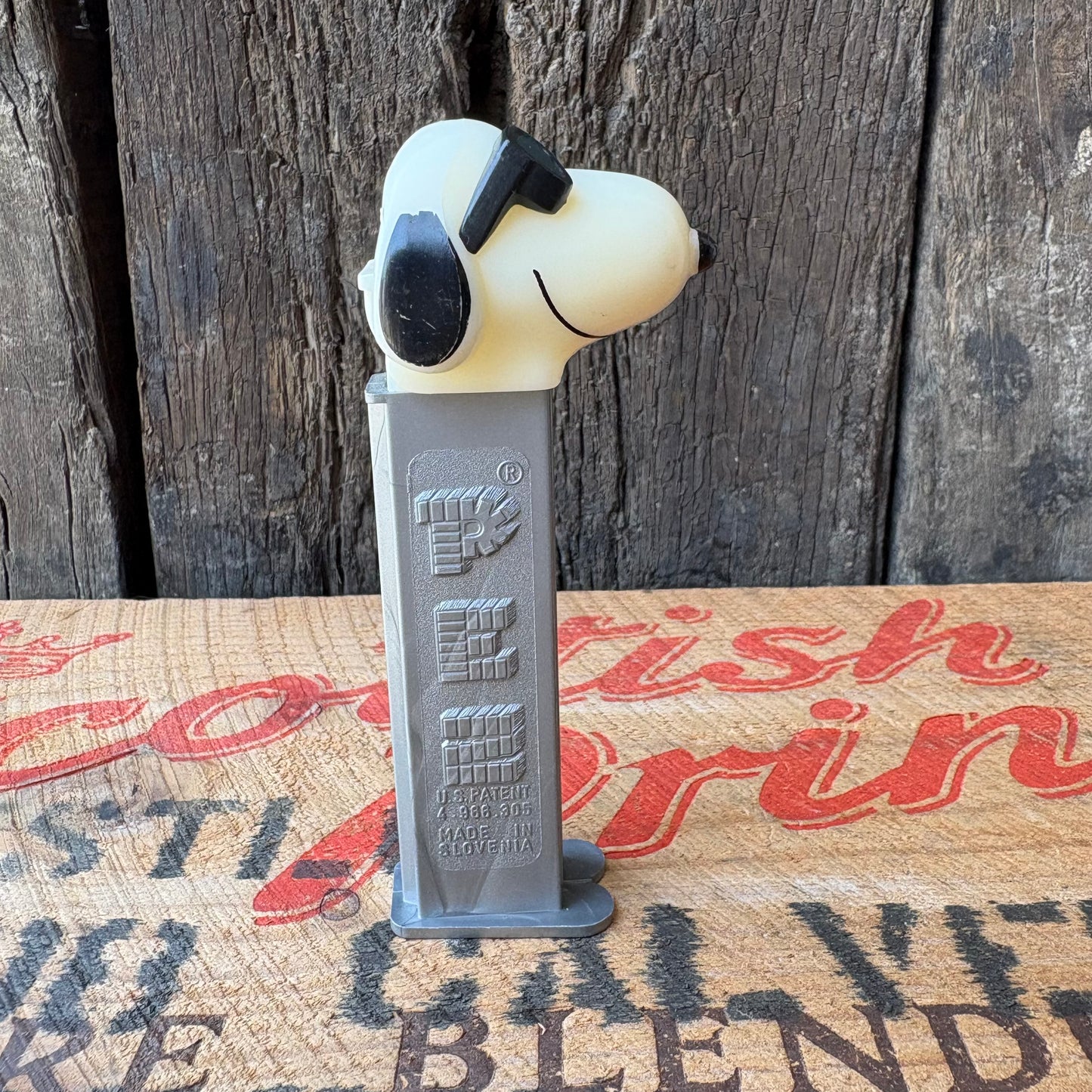 【vintage】PEZ Dispenser PEANUTS SNOOPY