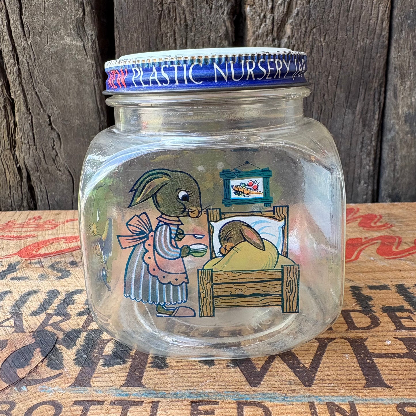 【1967 USA vintage】Vaseline Peter Rabbit Plastic Nursery Jar