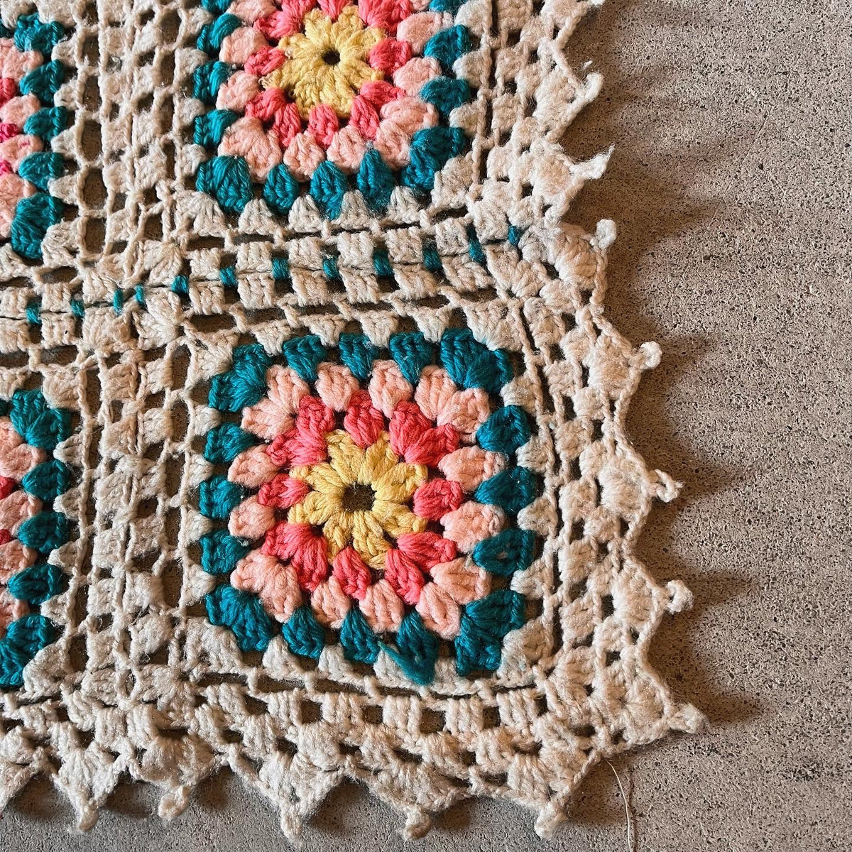 Granny Square Style Rag Rug 【USA vintage】Granny Square Mini Rug – 雑貨屋ポッポ
