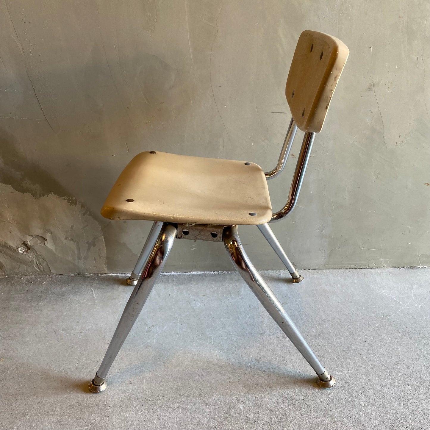 【USA vintage 】VIRCO kids chair white S