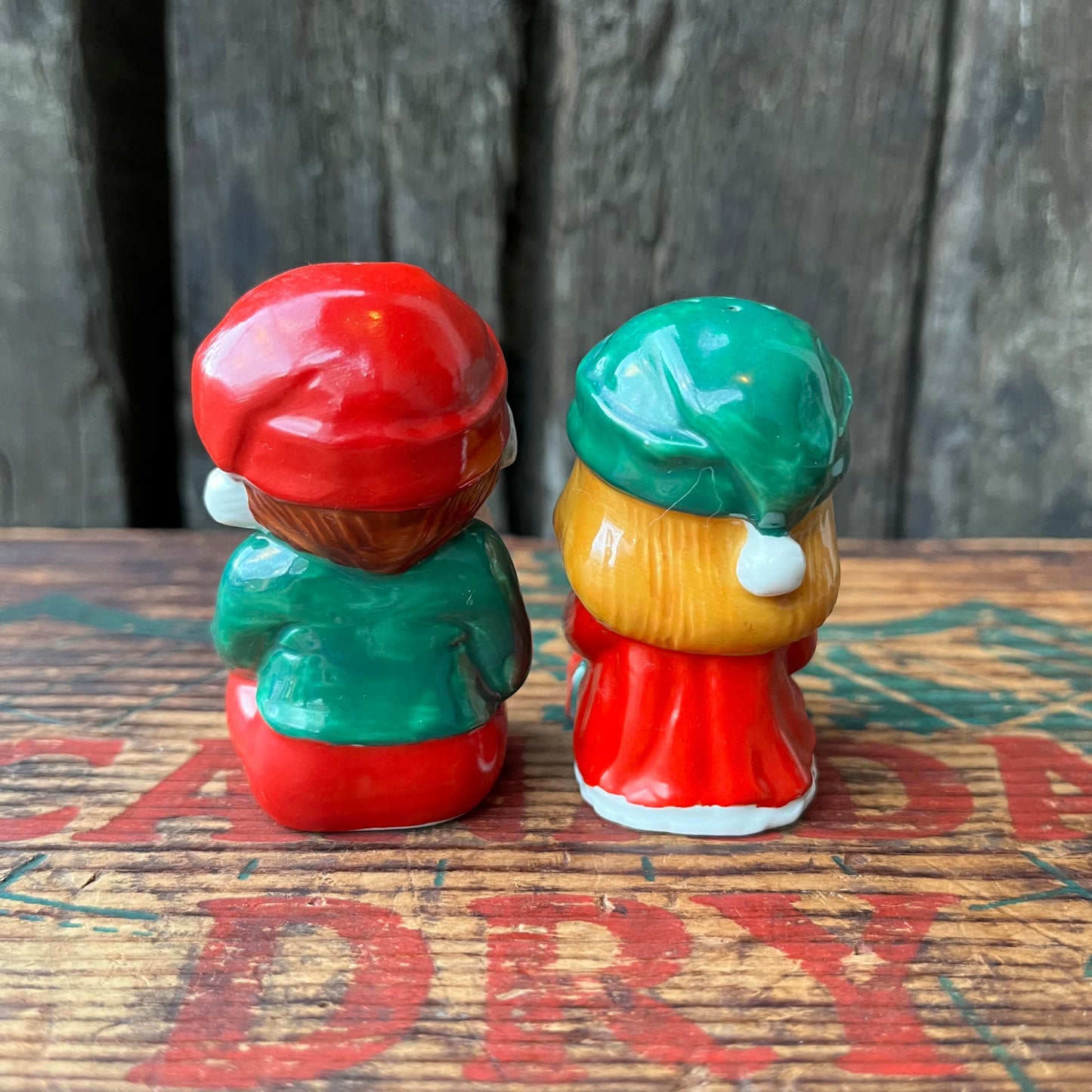 【83 USA vintage】AVON X’mas salt & pepper set