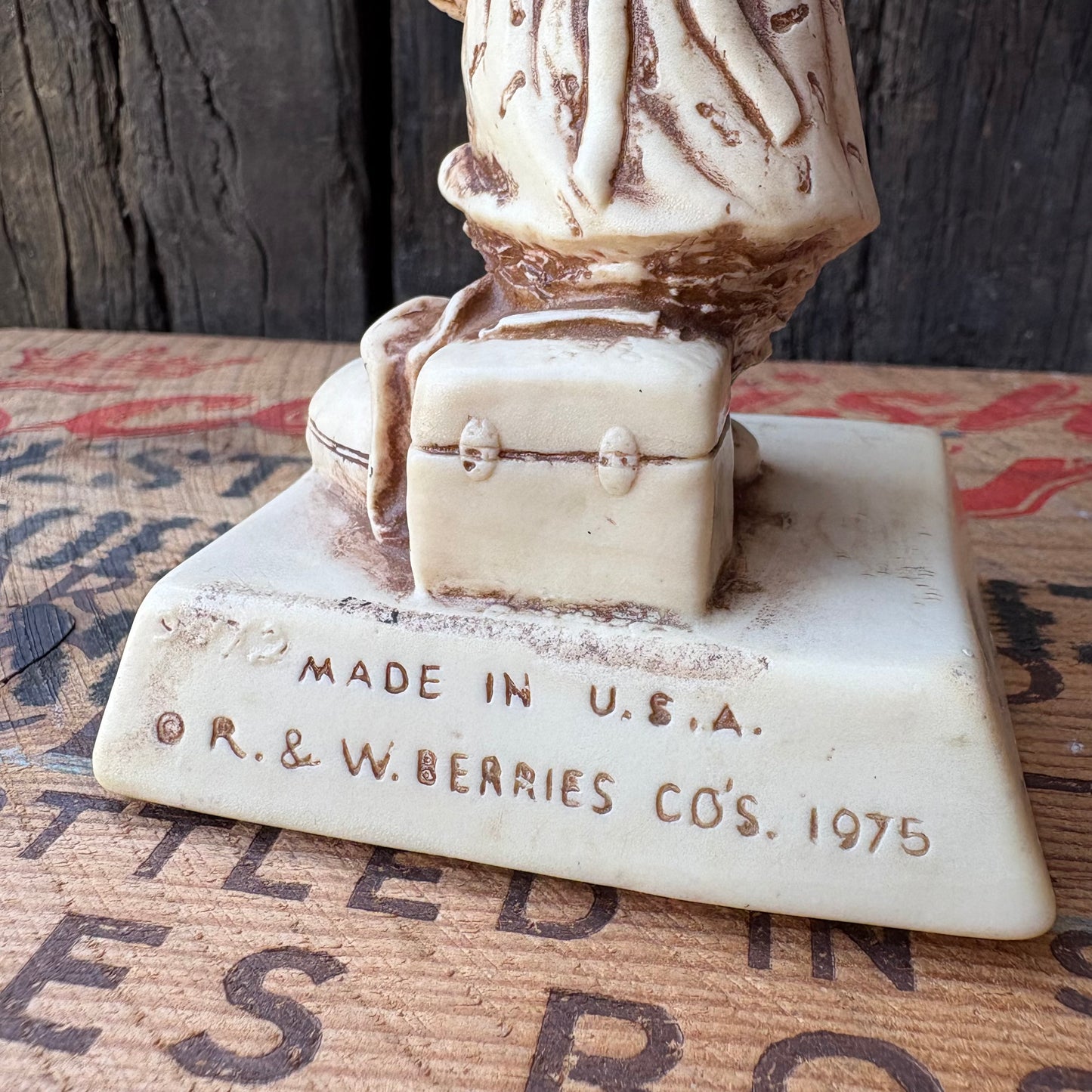 【1975 USA vintage】R&W Berries “Sorry to See You Go” Message Doll