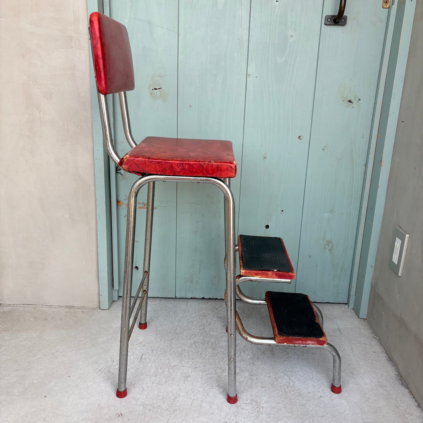 【1950s-1960s USA vintage】Red Step-Up Chair