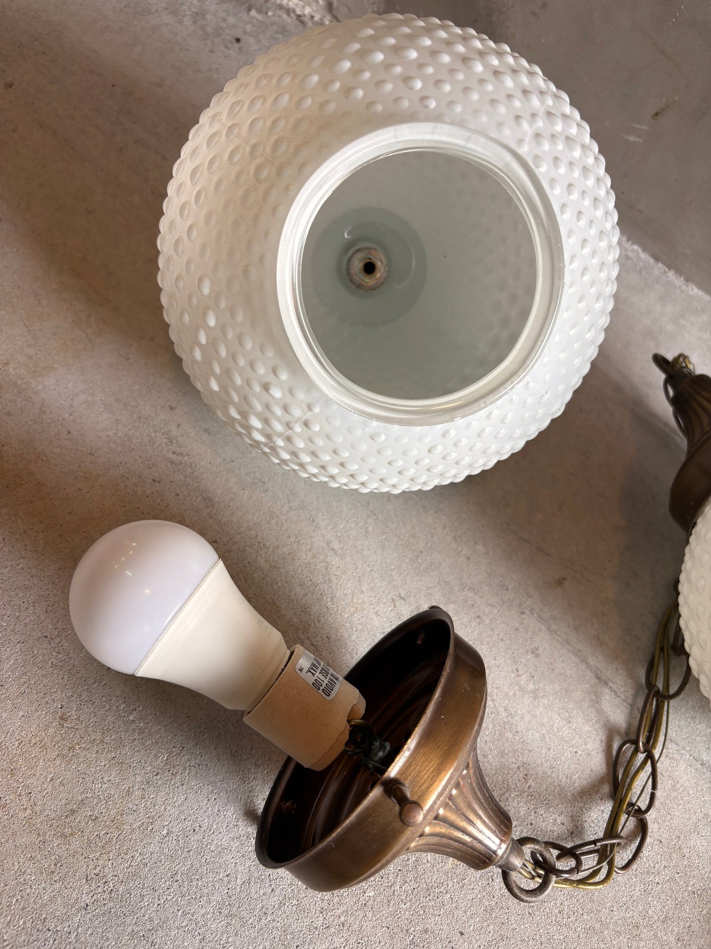 【1960s-1970s USA vintage】White Glass Hobnail Double Swag Lamp