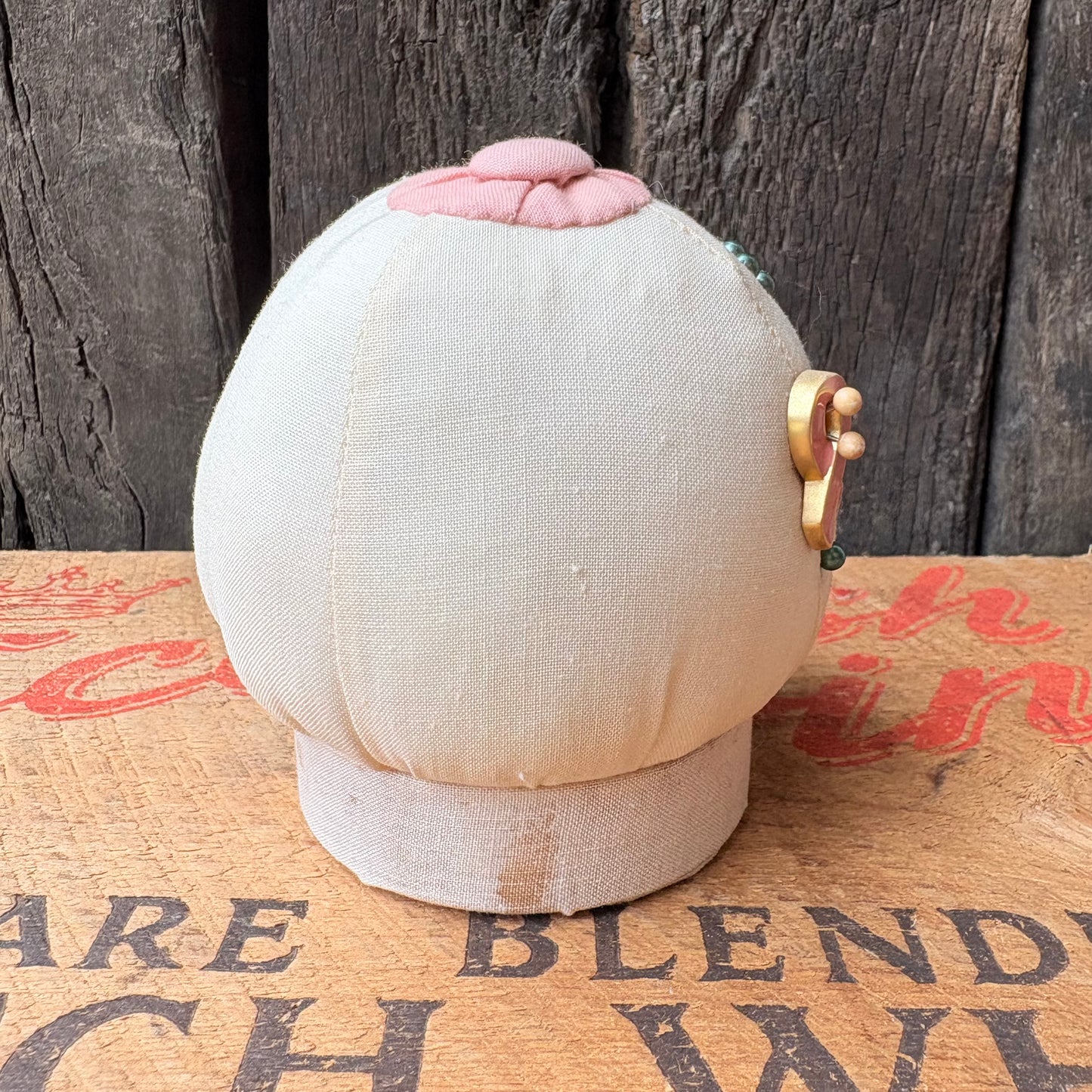 【USA vintage】Pincushion Pink Ribbon