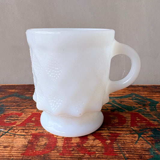 【1960-1976 USA vintage】Fire-King Kimberley mug White