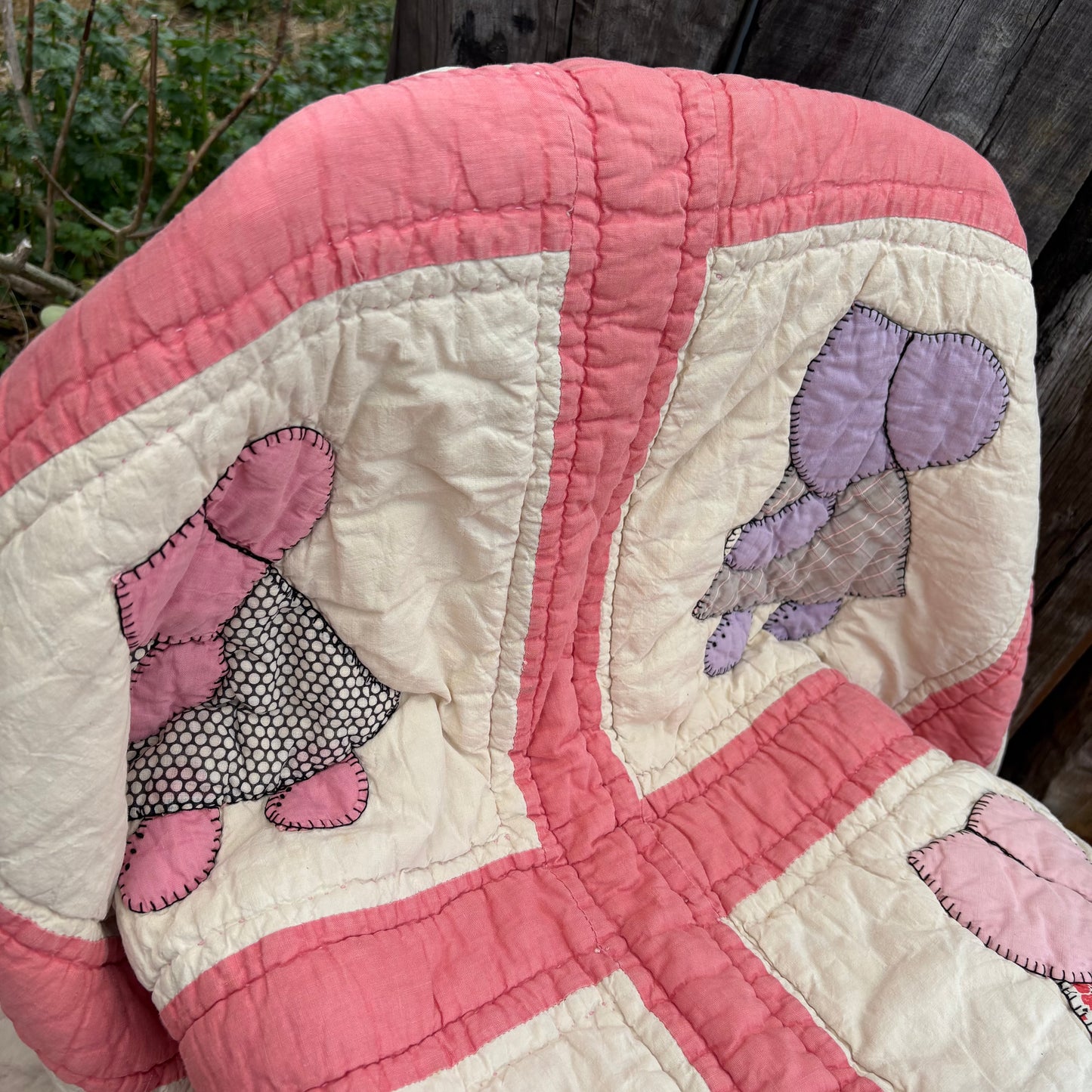 【1920s-1930s USA vintage】Sunbonnet Sue Feed Sack Quilt
