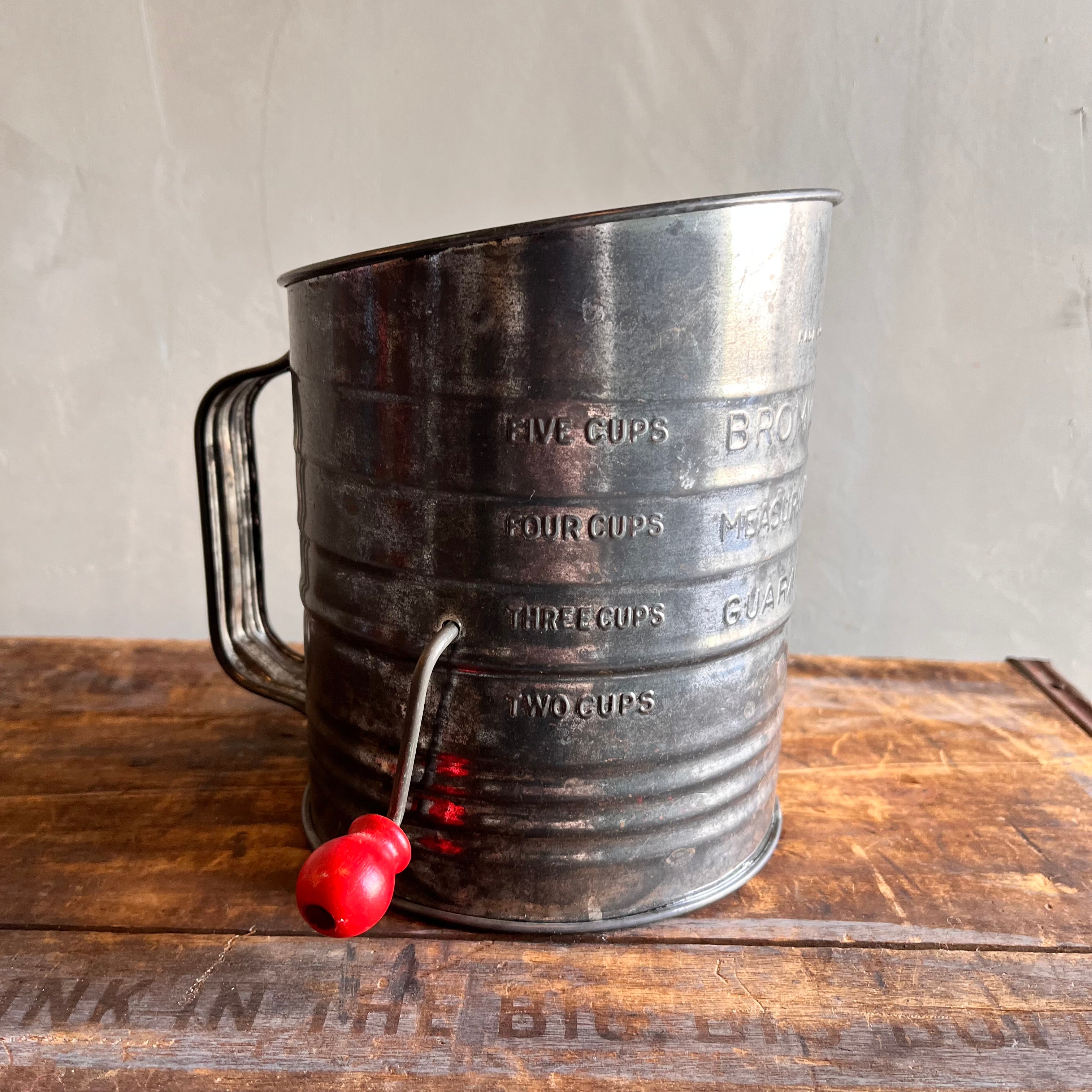 USA vintage】BROMWELLS Flour Measuring-Sifter – 雑貨屋ポッポ