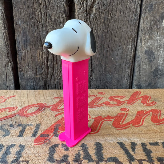 【vintage】PEZ Dispenser PEANUTS SNOOPY