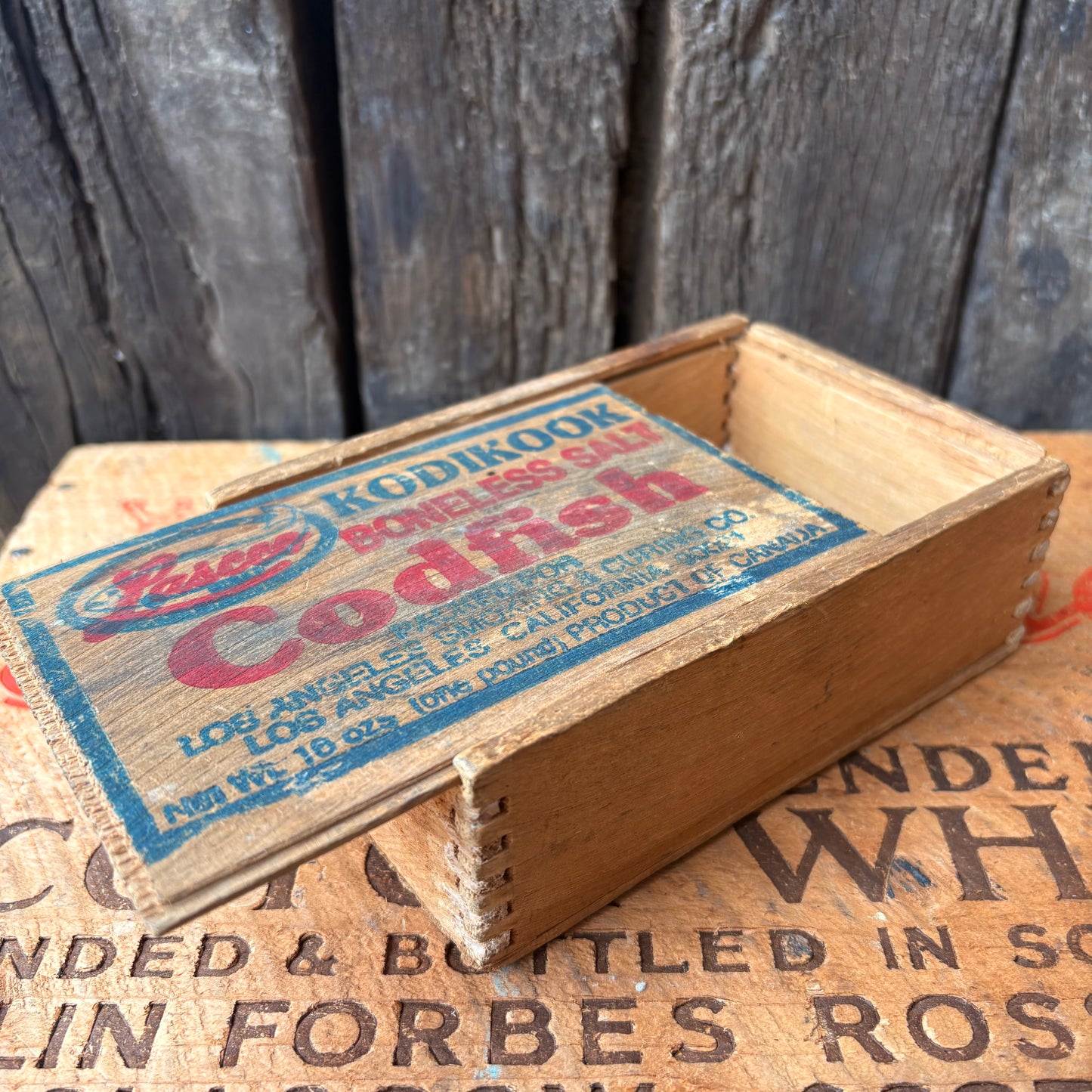 【1930s-50s USA Vintage】KODIKOOK Codfish Wooden Box