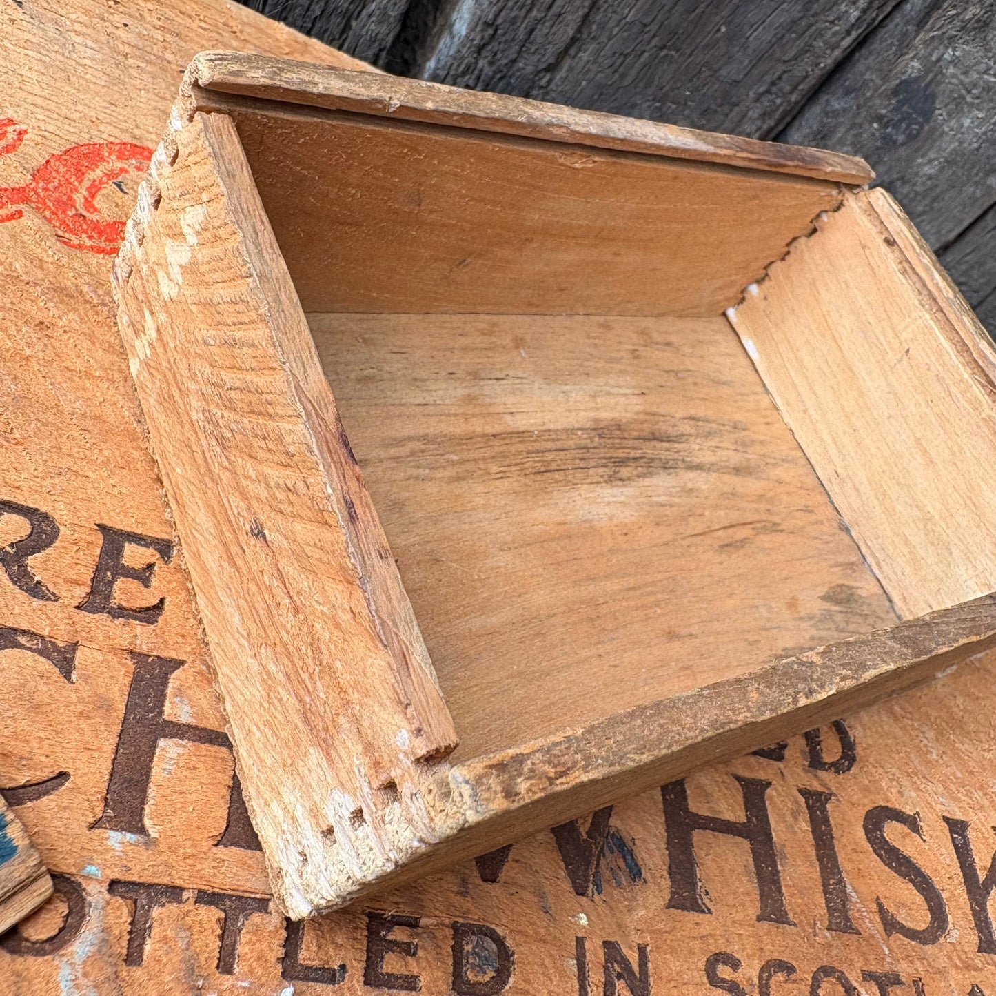 【1930s-50s USA Vintage】KODIKOOK Codfish Wooden Box