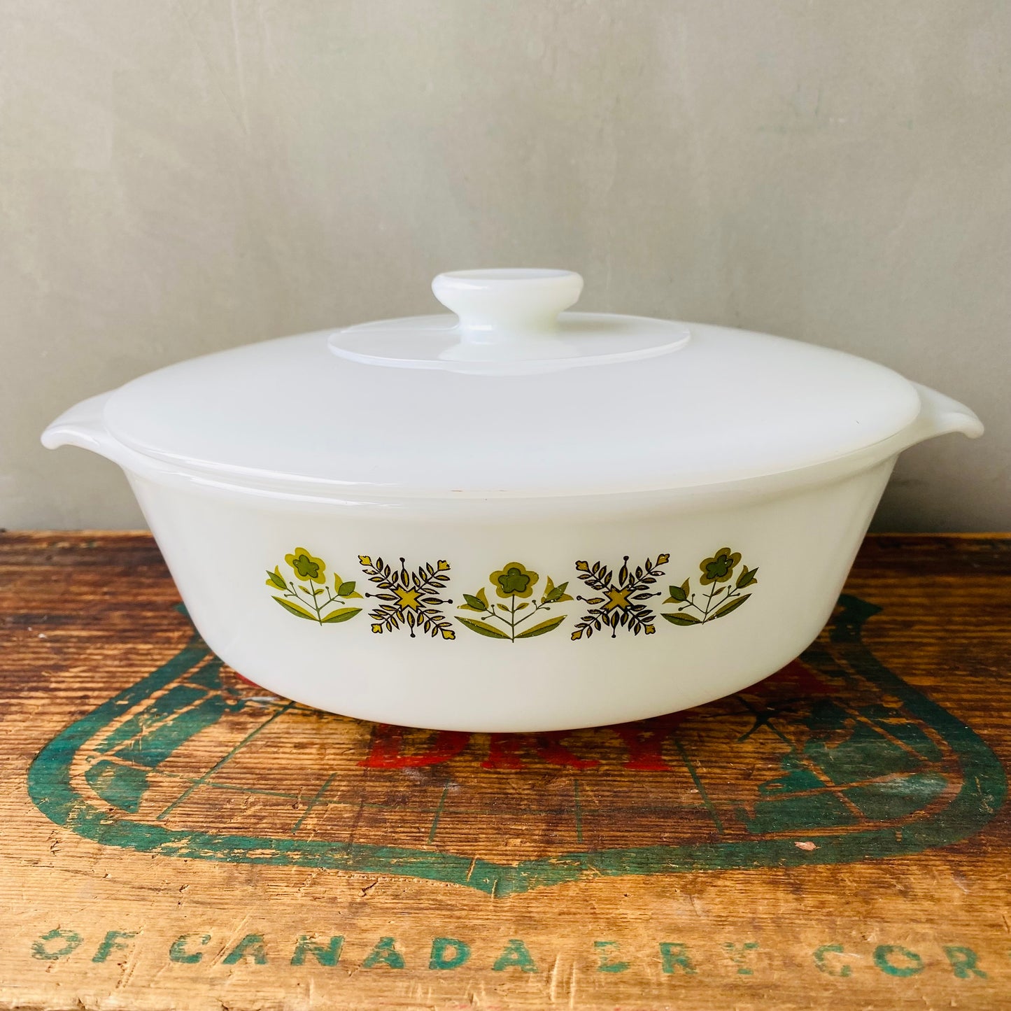 【1967-1977 USA vintage】Fire-King casserole