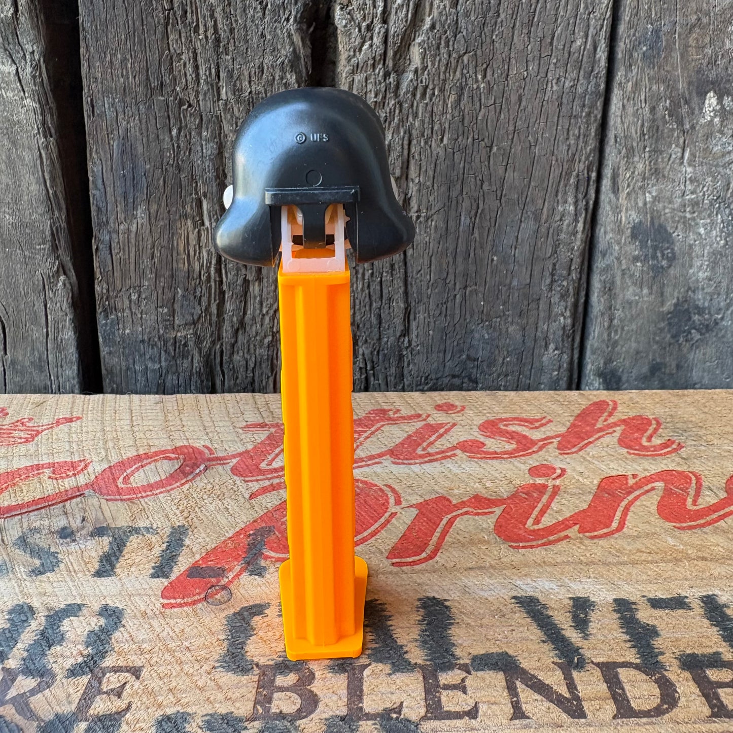 【vintage】PEZ Dispenser PEANUTS SNOOPY Lucy