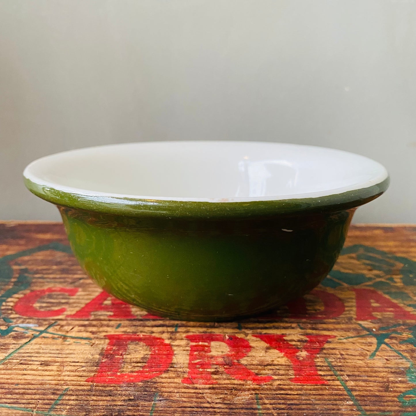 【1950s USA vintage】HALL pottery bowl 392